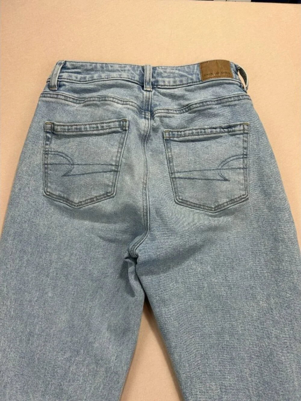 American Eagle Jeans Womens Size 0 Blue Denim Mid Rise Strigid MOM Stretch - Picture 4 of 14